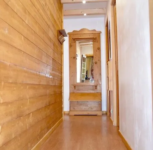 Grand Lumineux 53m², 3 Pieces, 6 A 8 Pers, Centre Station, Pied Pistes Апартаменты Ле дез Альп